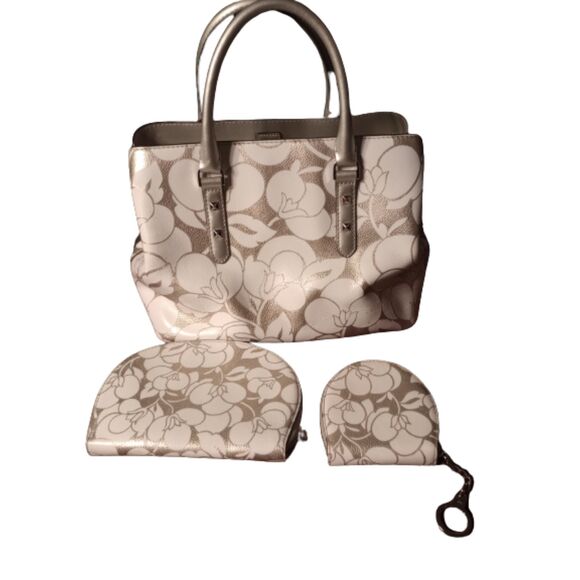 Kate Spade Satchel, Clutch & Change Purse - Picture 2 of 8